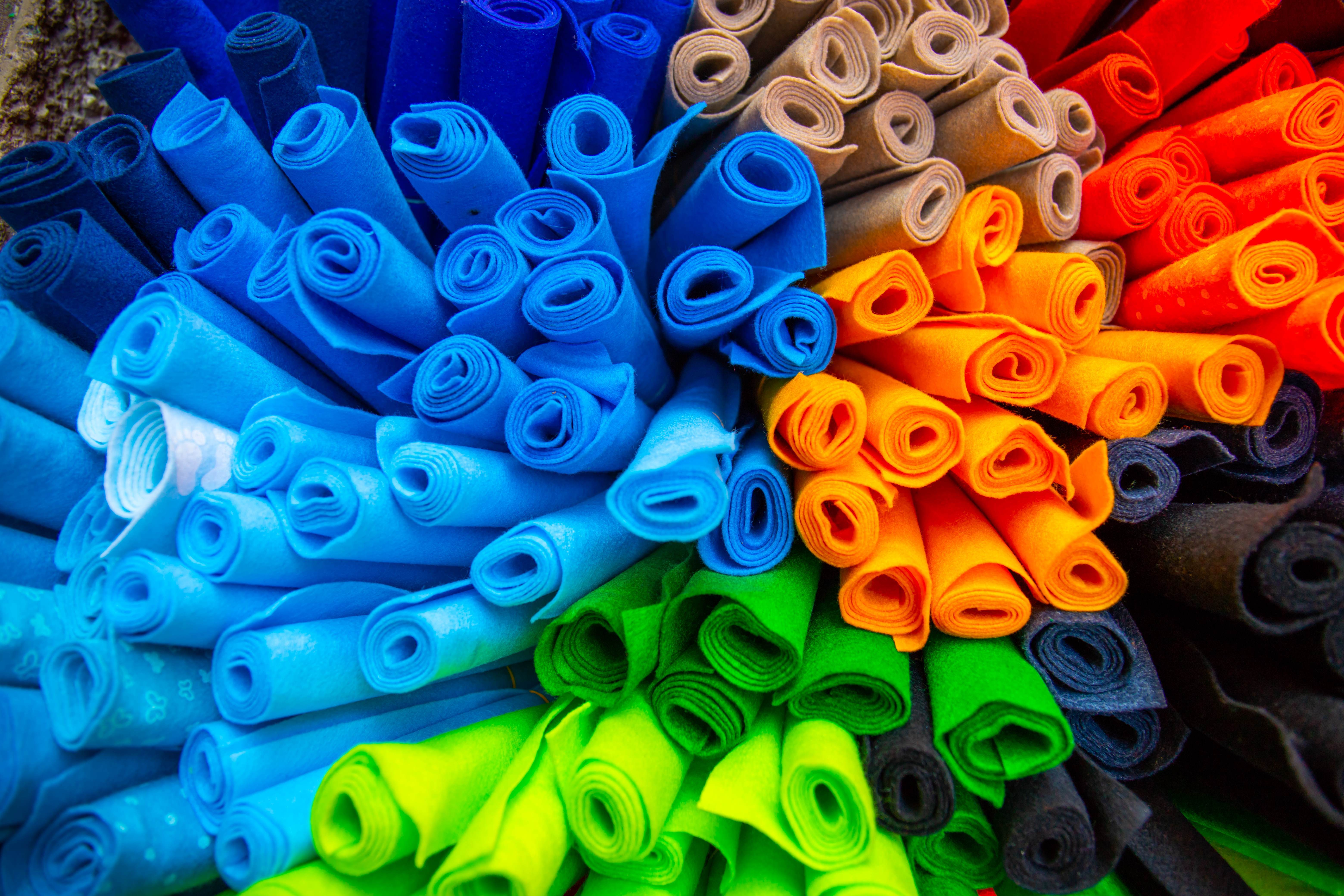 multi coloured nonwoven fabric rolls